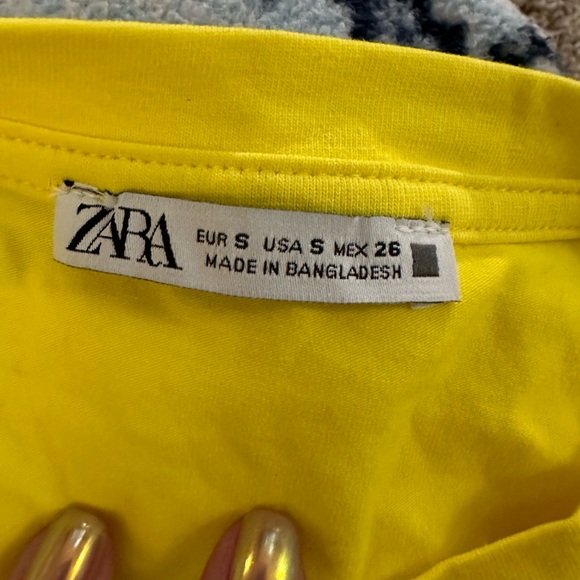 Zara Vibrant Yellow Crop Top - Picture 3 of 3